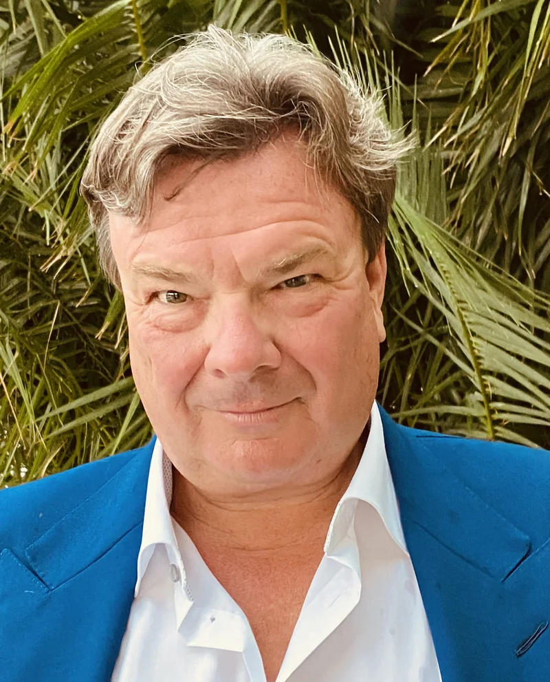 Mark Sutcliffe, Hollee CEO and principal investor